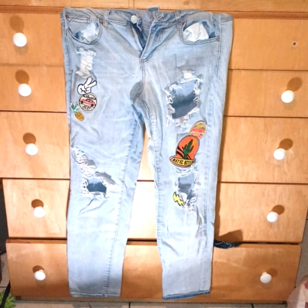 Embroidery patches distressed holes GB jeans